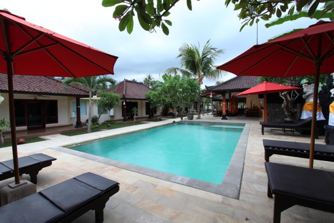 Hotel Melamun Lovina  Exterior photo