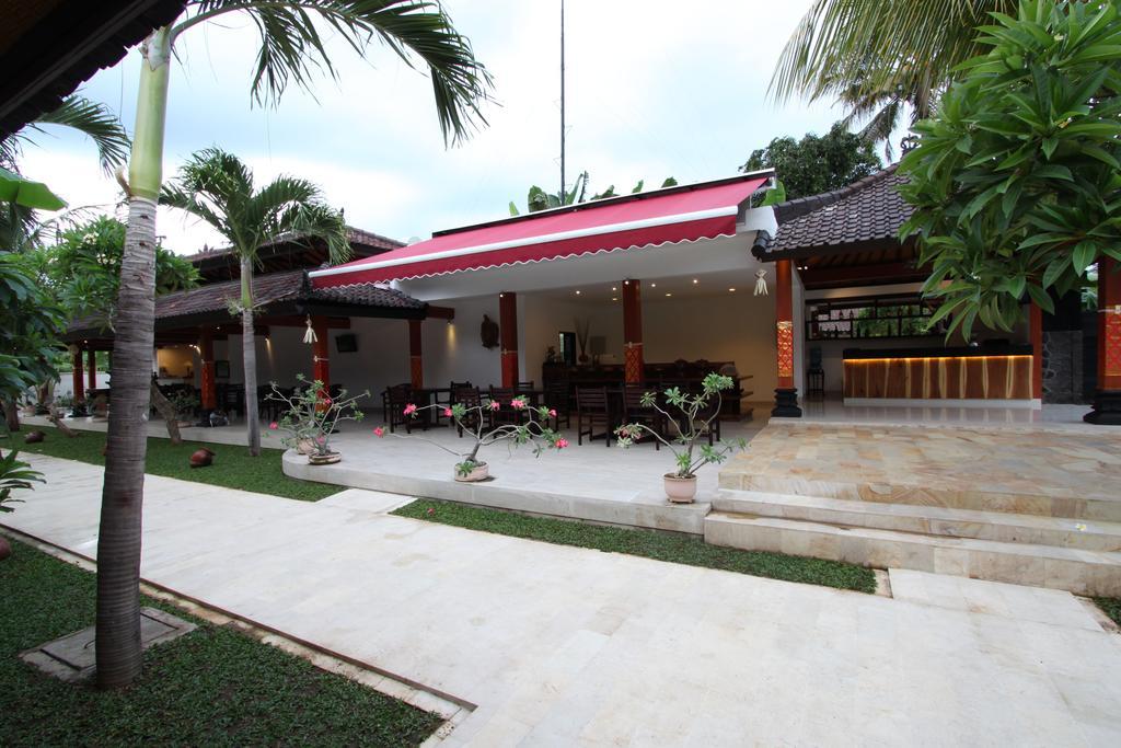 Hotel Melamun Lovina  Exterior photo
